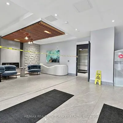 56,&nbsp;Lakeside, Little Lake, Barrie