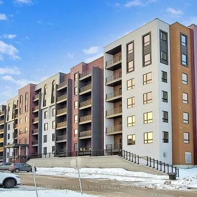 4,&nbsp;Spice, Rural Barrie Southeast, Barrie