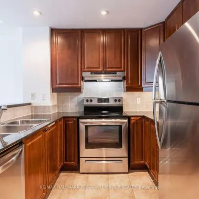 6, Toronto, City Centre, Barrie