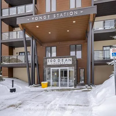 100,&nbsp;Dean, Painswick South, Barrie
