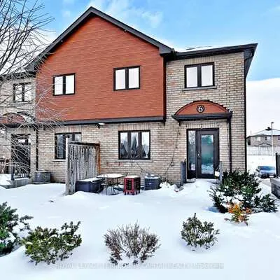 31, Madelaine, Painswick South, Barrie