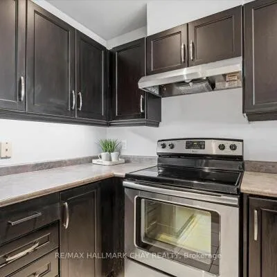 2, Toronto, City Centre, Barrie