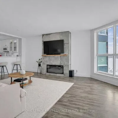 140, Dunlop, City Centre, Barrie