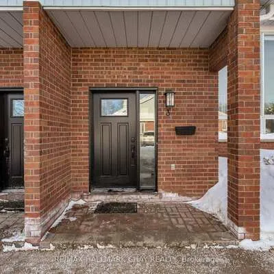 355,&nbsp;Blake, North Shore, Barrie