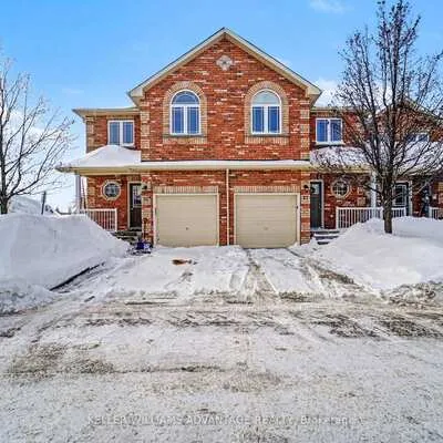 25,&nbsp;Southwoods, Holly, Barrie