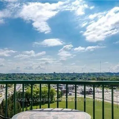 75,&nbsp;Ellen, Lakeshore, Barrie