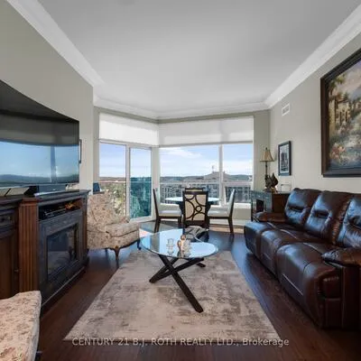 37,&nbsp;Ellen, Lakeshore, Barrie
