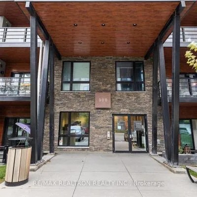 300, Essa, 400 West, Barrie