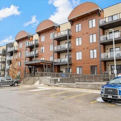720,&nbsp;Yonge, Painswick South, Barrie