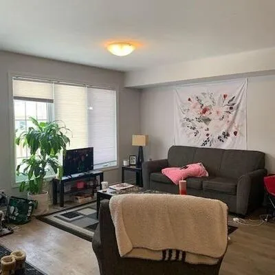 246,&nbsp;Penetanguishene, Georgian Drive, Barrie
