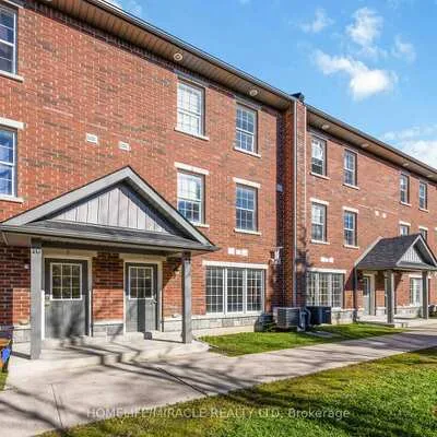 244,&nbsp;Penetanguishene, Georgian Drive, Barrie