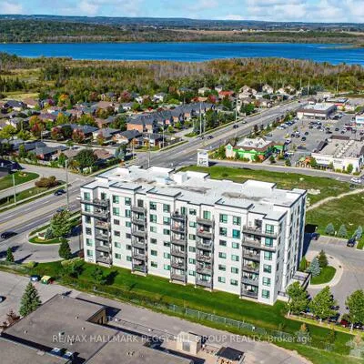 295,&nbsp;Cundles, Little Lake, Barrie