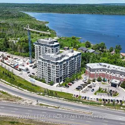 58,&nbsp;Lakeside, Little Lake, Barrie