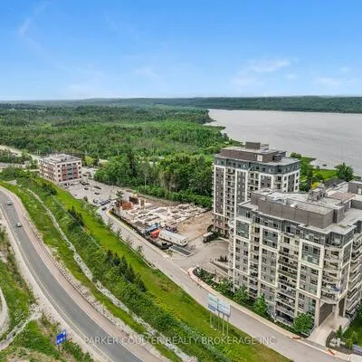 58,&nbsp;Lakeside, Little Lake, Barrie