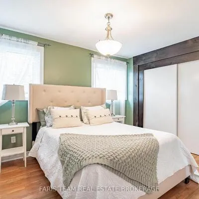 63,&nbsp;Ferris, Cundles East, Barrie