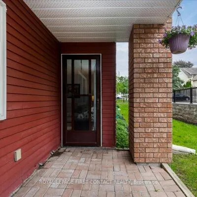131,&nbsp;Clapperton, Wellington, Barrie