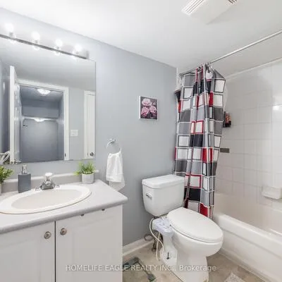 235,&nbsp;Ferndale, Ardagh, Barrie