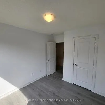 27,&nbsp;MAGNOLIA, Innis-Shore, Barrie