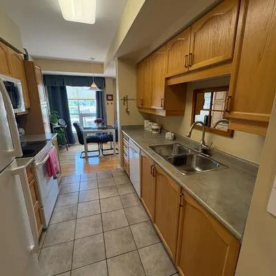 94,&nbsp;Dean, Painswick South, Barrie