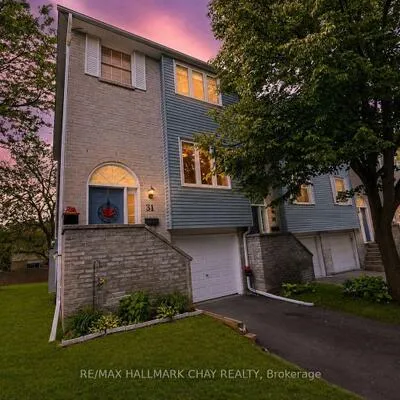 31,&nbsp;Harmony, Bradford, Bradford West Gwillimbury