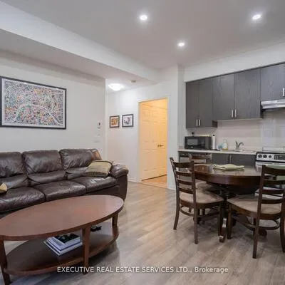 1,&nbsp;Beckenrose, Bram West, Brampton