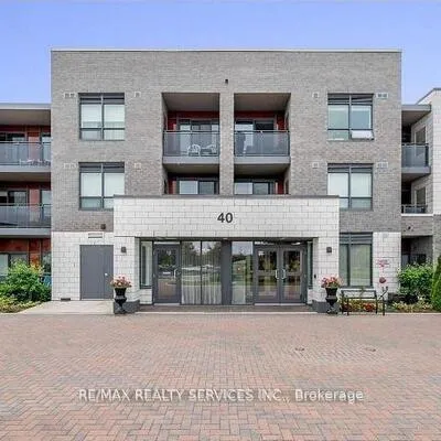 40,&nbsp;Via Rosedale, Sandringham-Wellington, Brampton