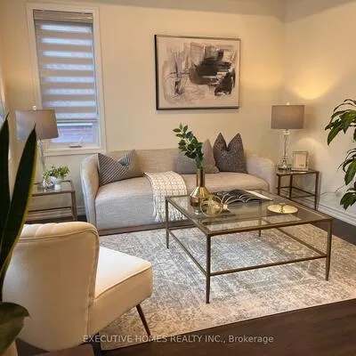 220,&nbsp;Lagerfeld, Northwest Brampton, Brampton