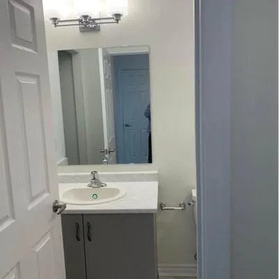 200,&nbsp;Lagerfeld, Credit Valley, Brampton