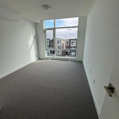 35,&nbsp;Romilly, Northwest Brampton, Brampton