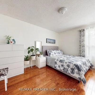 120,&nbsp;Ellerslie, Southgate, Brampton