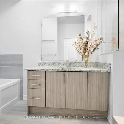 13,&nbsp;Tea Rose, Sandringham-Wellington, Brampton