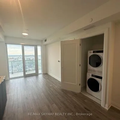 15,&nbsp;Skyridge, Bram East, Brampton