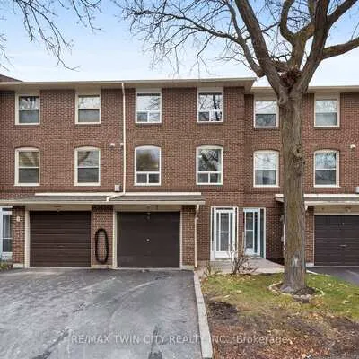 7, Eden Park, Southgate, Brampton