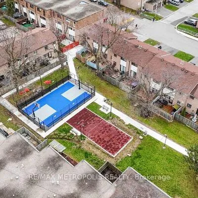 295, Fleetwood, Southgate, Brampton