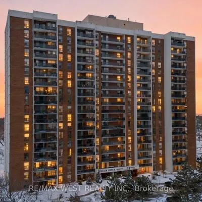 21,&nbsp;Knightsbridge, Queen Street Corridor, Brampton