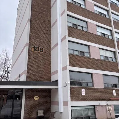 188,&nbsp;Mill, Brampton South, Brampton