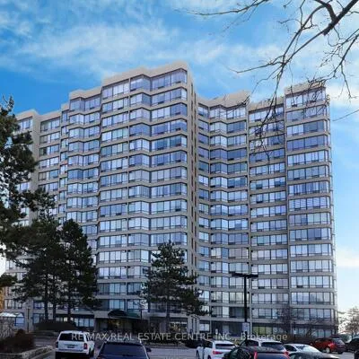 26,&nbsp;Hanover, Queen Street Corridor, Brampton