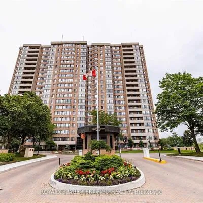 100,&nbsp;County Court, Fletcher's Creek South, Brampton