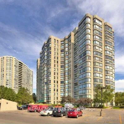 26,&nbsp;Hanover, Queen Street Corridor, Brampton