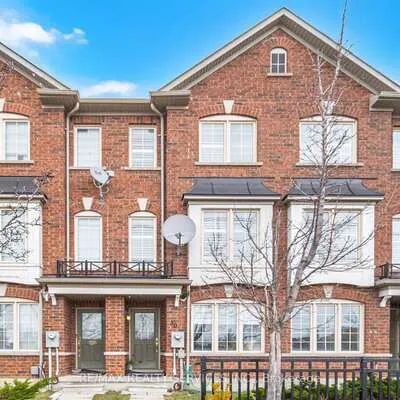30,&nbsp;Peach, Sandringham-Wellington, Brampton