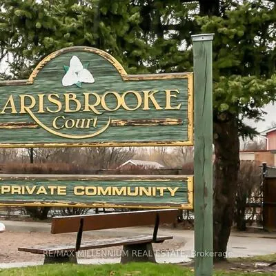 87,&nbsp;Carisbrooke, Central Park, Brampton