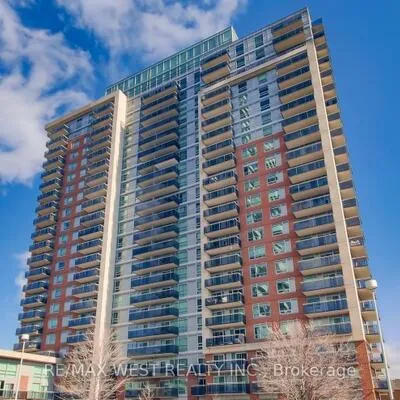 215,&nbsp;Queen, Queen Street Corridor, Brampton