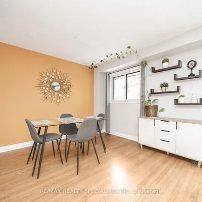 20,&nbsp;Enmount, Bramalea Road South Gateway, Brampton