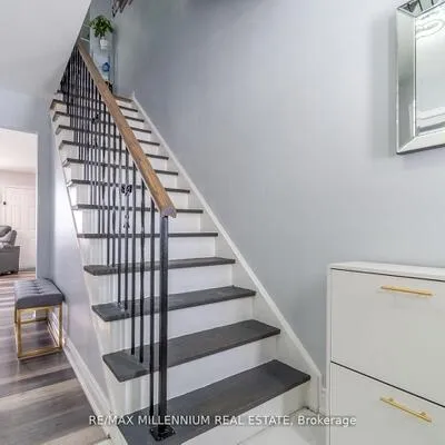 52,&nbsp;Village, Brampton East, Brampton