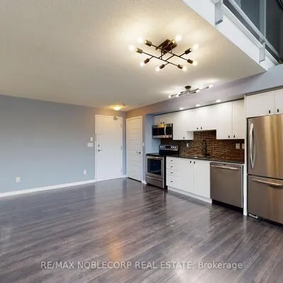 215,&nbsp;Queen, Bramalea North Industrial, Brampton