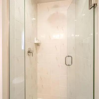 18,&nbsp;Amarillo, Sandringham-Wellington, Brampton