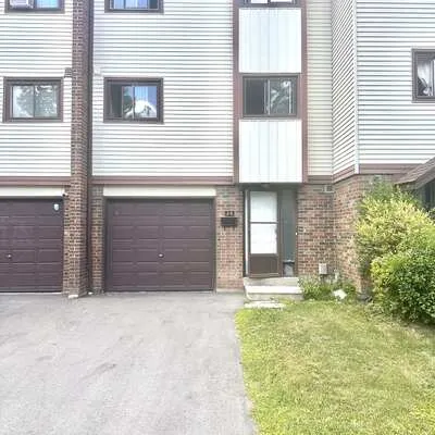 24,&nbsp;Mccallum, Queen Street Corridor, Brampton