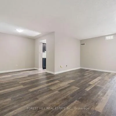 30,&nbsp;Malta, Fletcher's Creek South, Brampton