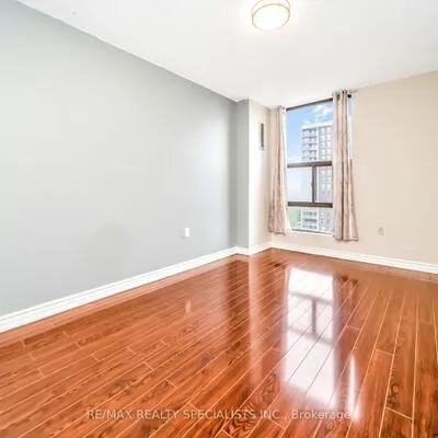 4,&nbsp;Kings Cross, Queen Street Corridor, Brampton