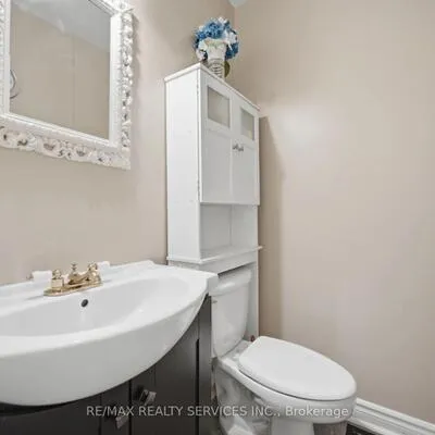 10,&nbsp;Hartnell, Central Park, Brampton